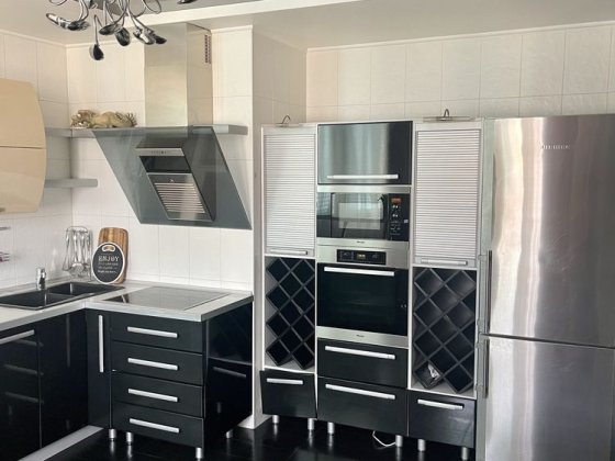 Сдам в оренду 1к 53кв Осокорки вул. Урловская 21б поруч Rivel Mall Киев