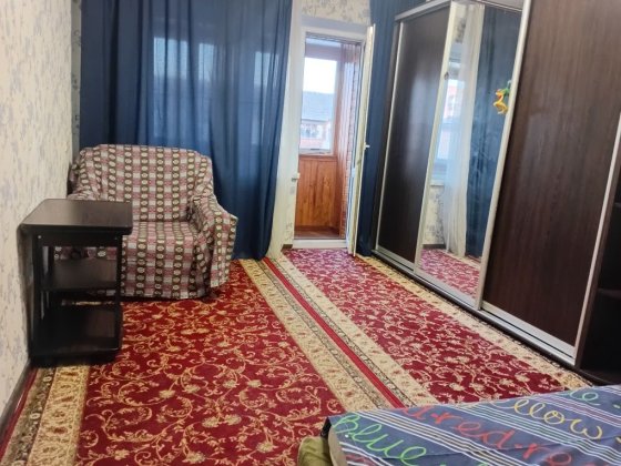 Довгострокова оренда 1-к квартири