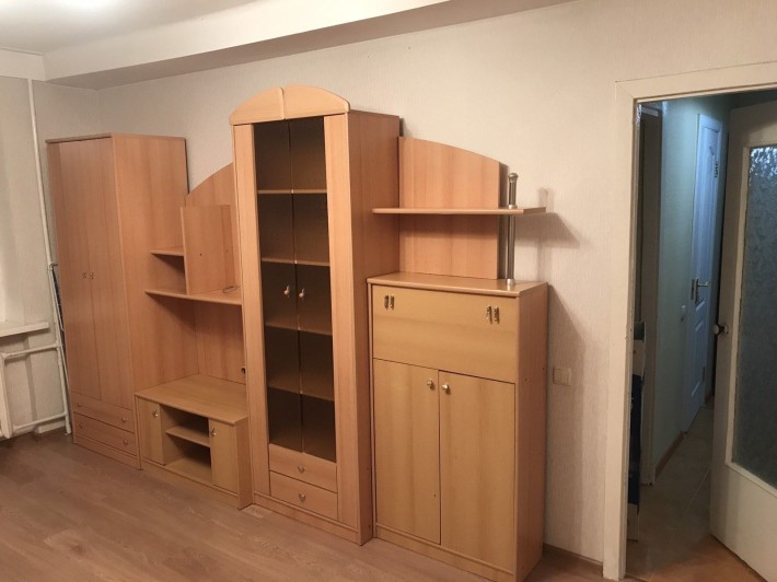 Здам в оренду 1 кім.кв., Братиславська 34, метро Чернігівська - фото 1