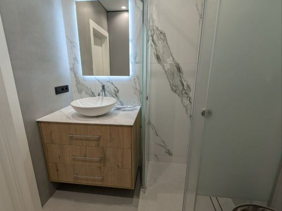 Довгострокова здача в оренду 1к квартири ЖК Варшавський+ Киев