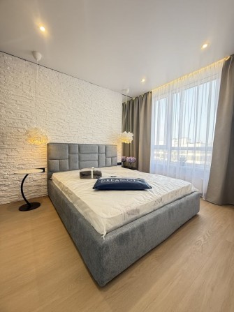 Оренда 1к.,квартири ЖК Варшавський 3, вул.Всеволода Змієнка, 15/23 - фото 1