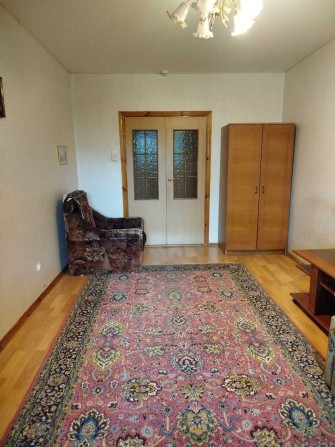 Оренда кімнати на Григоренка, 4000грн. для дівчини або жінки. - фото 1