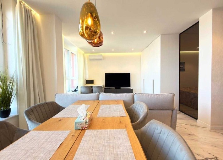 Оренда видової квартири в ЖК ДОК 32 БЕЗ % для орендаря!Поділ,центр- 5 хвилин - фото 1