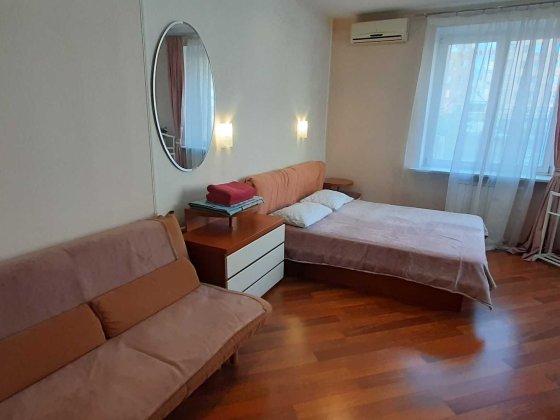 Оболонь.пр-т Ивасюка 4 . Этаж 2 Київ