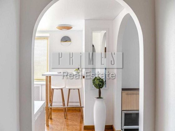 Аренда 1-к 53 м2 в центре Князей Острожских Арсенальная Центр