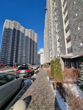 Здам в оренду 1-к.,Ревуцького 54Б, 48 кв м, генератор - фото 1