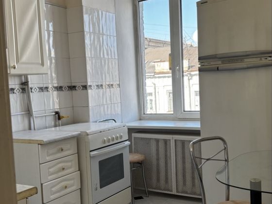 2-кімнатна квартира в історичному центрі Києва Саксаганського 61/17