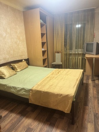 Здам квартиру тріх кімнатну - фото 1