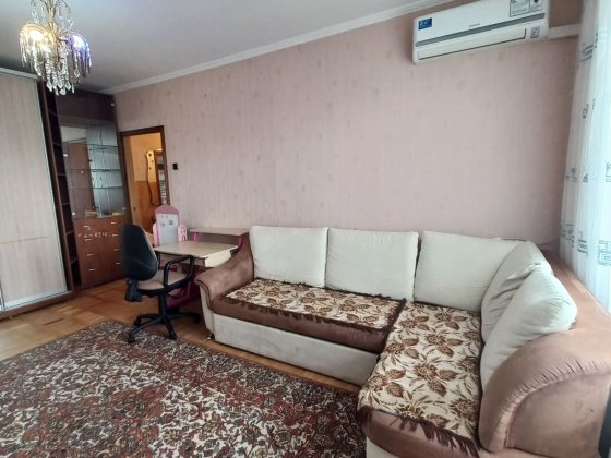 Оренда 2х.квартириМикільсько-Слобідська,6/2 М.Лівобережна