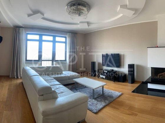 ул. Оболонская Набережная, Оболонь, г. Киев парк Наталка Київ