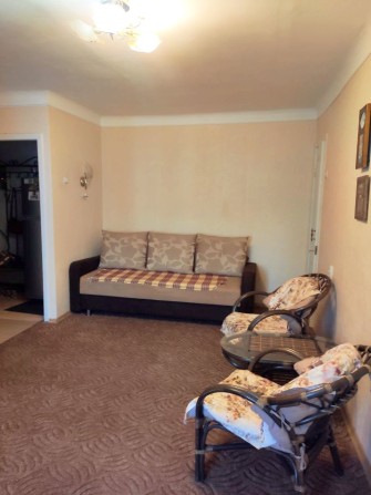 Сдам долгосрочно уютную 2 комнатную квартиру. Алматинская 89Б, ДВР - фото 1