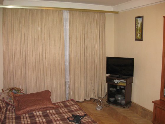 Сдам 2х комнатную на Парково-Серецкой 12г долгосрочно