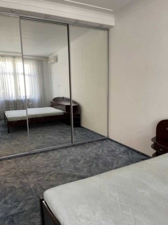 Здається 2-к квартира на вул.Шовковичній - фото 1