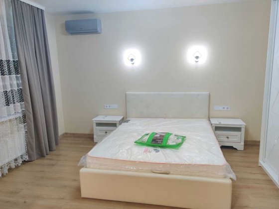 Здається 1-кімнатна квартира, вул.Краківська,27 Киев