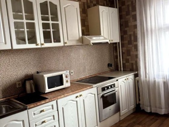 Оренда 1к, вул. Лариси Руденко 10г, Дарницький район, метро Позняки