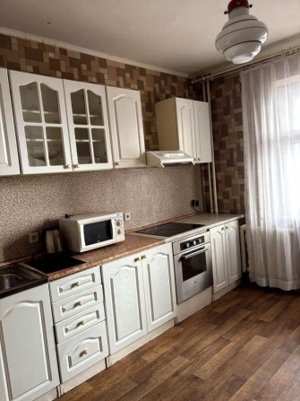 Оренда 1к, вул. Лариси Руденко 10г, Дарницький район, метро Позняки - фото 1