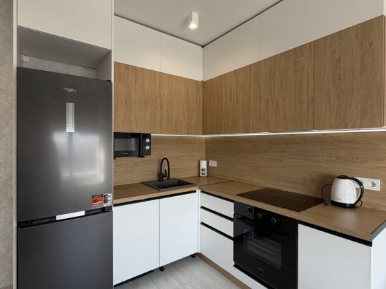 Оренда 1 к Столичне шосе 3а  «Світло Парк»Голосіівський метро Видубичи