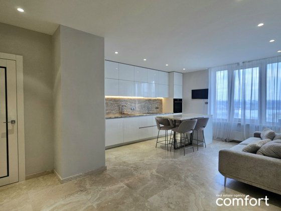 Оренда виідової квартири ЖК Seven Дніпровська набережна 16Г Київ