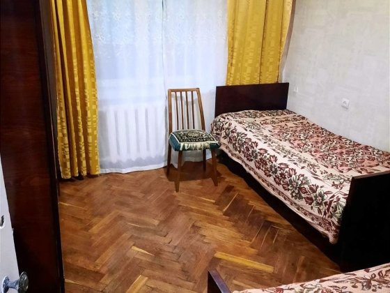 Русанівка. Ентузіастів 7/2. Газ. Перший поверх Київ