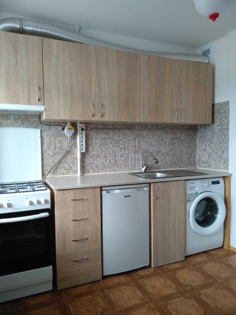 Здам однокімнатну біля метро Дарниця, краєвид на парк - фото 1