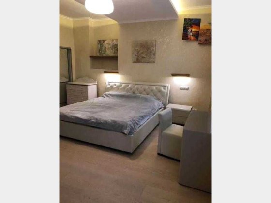 Здається 3-кімнатна квартира на бул.Михновського 14-16 Киев