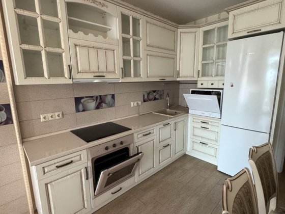 Оренда великої однокімнатної квартири в ЖК Комфорт Таун Киев