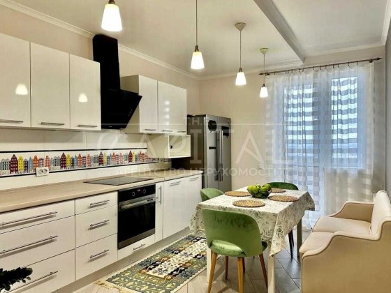 ГЕНЕРАТОР Оренда двокімнатної кв Оболонь  по вул Героїв полку Азов  8 Киев