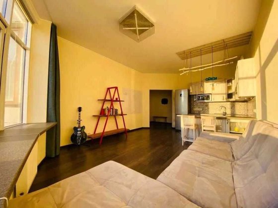 Сдается 2-комнатная квартира на ул.Антоновича,103