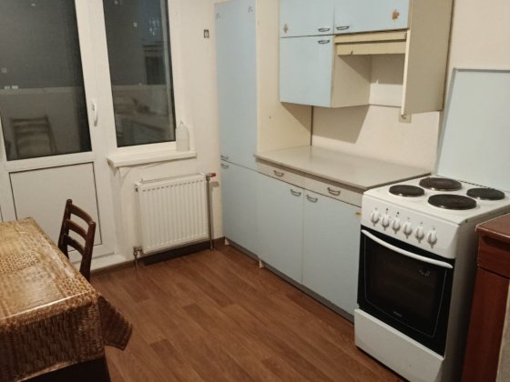 Квартира двокімнатна, Патріотика Киев