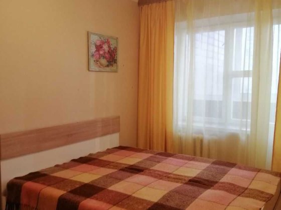 Оренда 3к. Метро Деміївська. Голосіївський просп. 15.