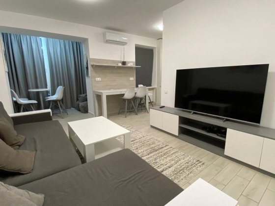 3к-студія в центрі, вул. Госпітальна 2, 2й поверх Київ