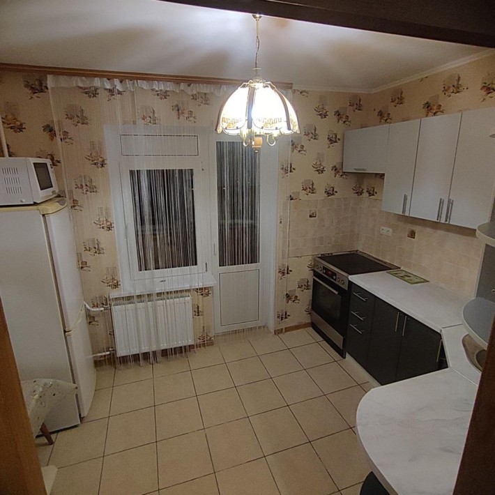 1 кімнатна квартира 5 хв до метро Харківська - фото 1