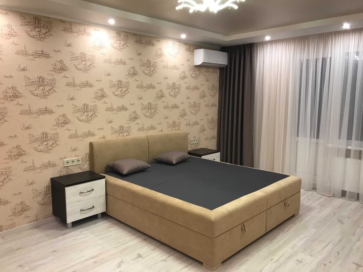 Здам, 2- кім, ЖК Крістер Град, вул. Данченка, поряд ЖК Варшавський - фото 1