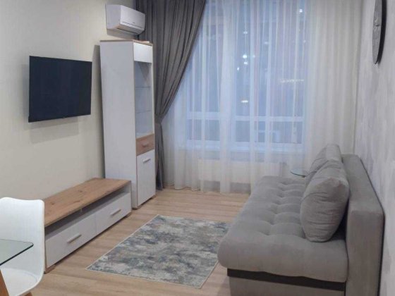 Здається  2-кімнатна квартира в ЖК “Республіка” Киев