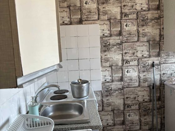 1-кімнатна квартира, Глушкова 18 Киев