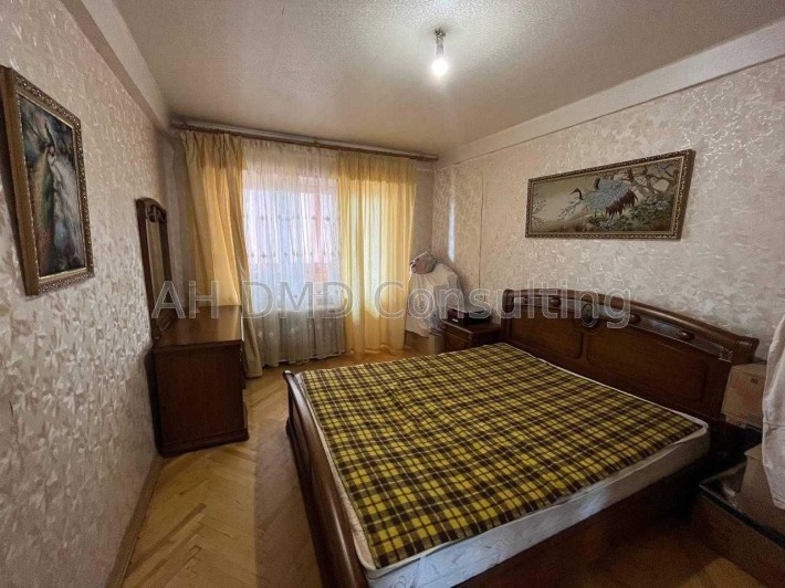 Оренда 3-к квартири за адресою Харківське шосе, 21 - фото 1