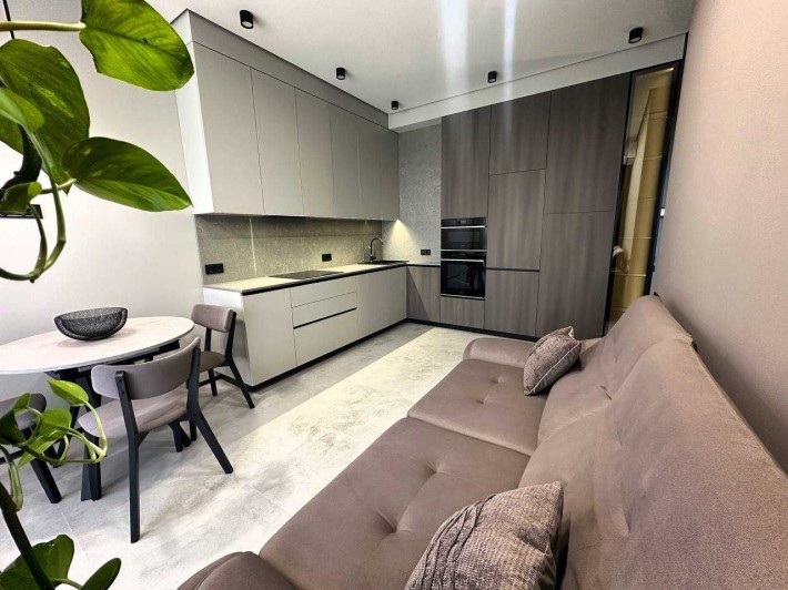 Перша оренда ! Центр Іоанна Павла Саперне Поле Печерськ Палац Україна - фото 1