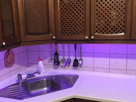 2 кімнатна квартира біля метро,довгостроково