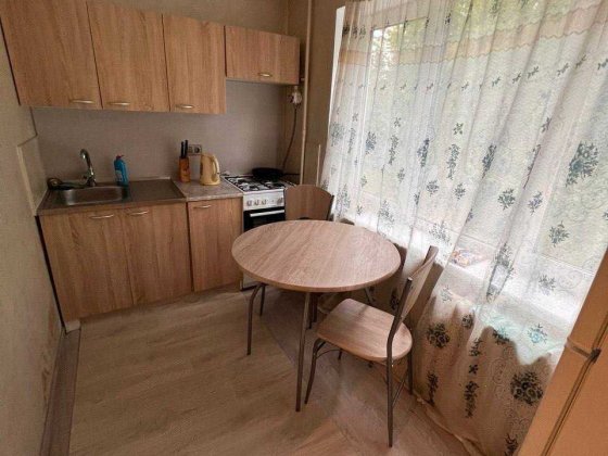 Класна 2х кімнатная Нивки Виговського(Гречка) 2 поверх!