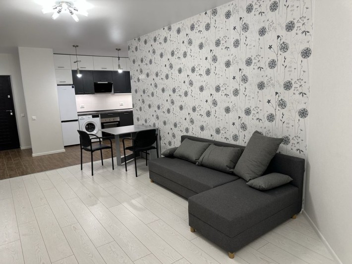 Оренда панорамної 2к квартири  вул.Перемишльська 2г Паркова Вежа - фото 1