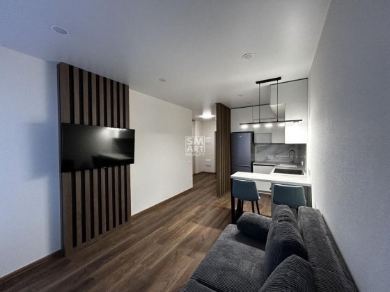 Терміново! Орендa 1-кімнатна Люкс Варшавський мікрорайон, О. Олеся 2-в Киев