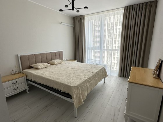 Ж.к. 'Причал", Гліба Бабича 8 Киев