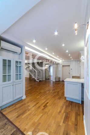 Оренда великої 3-ї квартири в ЖК Кришталеві джерела 240м2 - фото 1