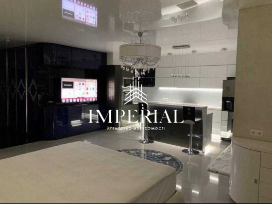 Оренда чудової 1-кімнатної квартири вул. Саперно-Слобідська