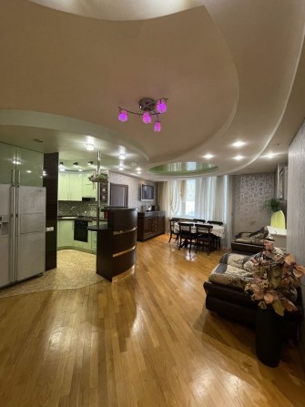 Оренда 3-к Дніпровська наб. 19 в, навпроти Рівер Мол, метро Осокорки - фото 1