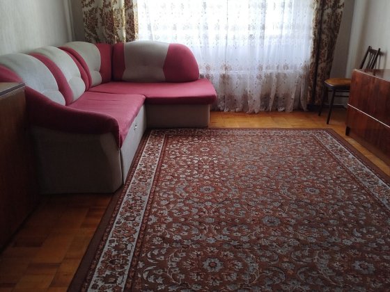 Оренда затишної 2к квартири — вул. Севастопольська, 17 Киев