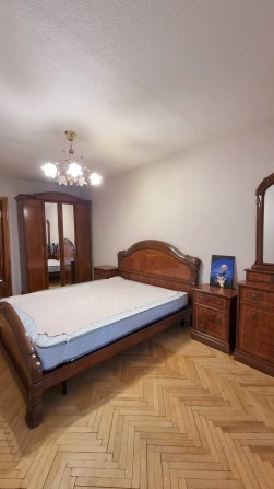 Здам 3х кімнатну м. Святошино,  Міжнародна школа - фото 1