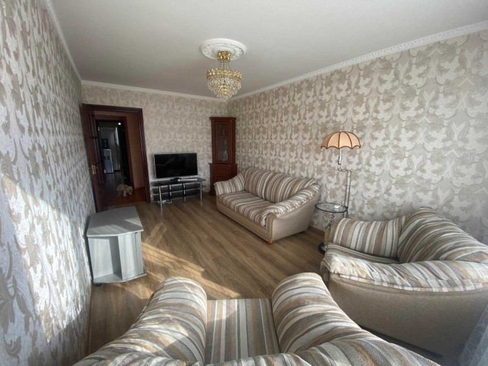 Оренда 3-к квартири вул. Голосіївська 4, метро Деміївська 5 хв. пішки - фото 1