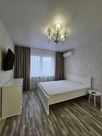 Здається 1-кімнатна квартира в ЖК Патріотика,вул.Софії Русової 7Г - фото 1