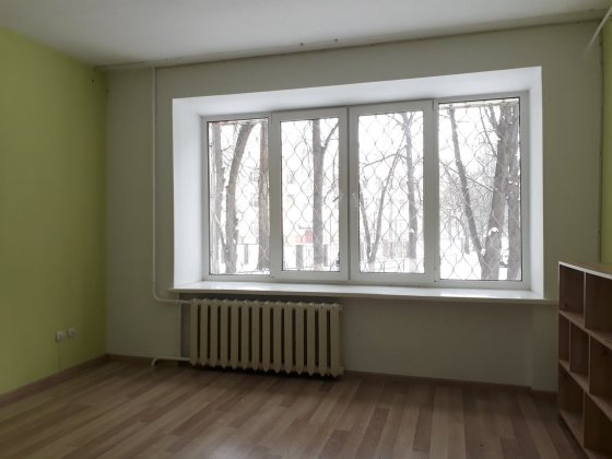 Сдам квартиру на Печерске ул. Лаврская под офис Киев